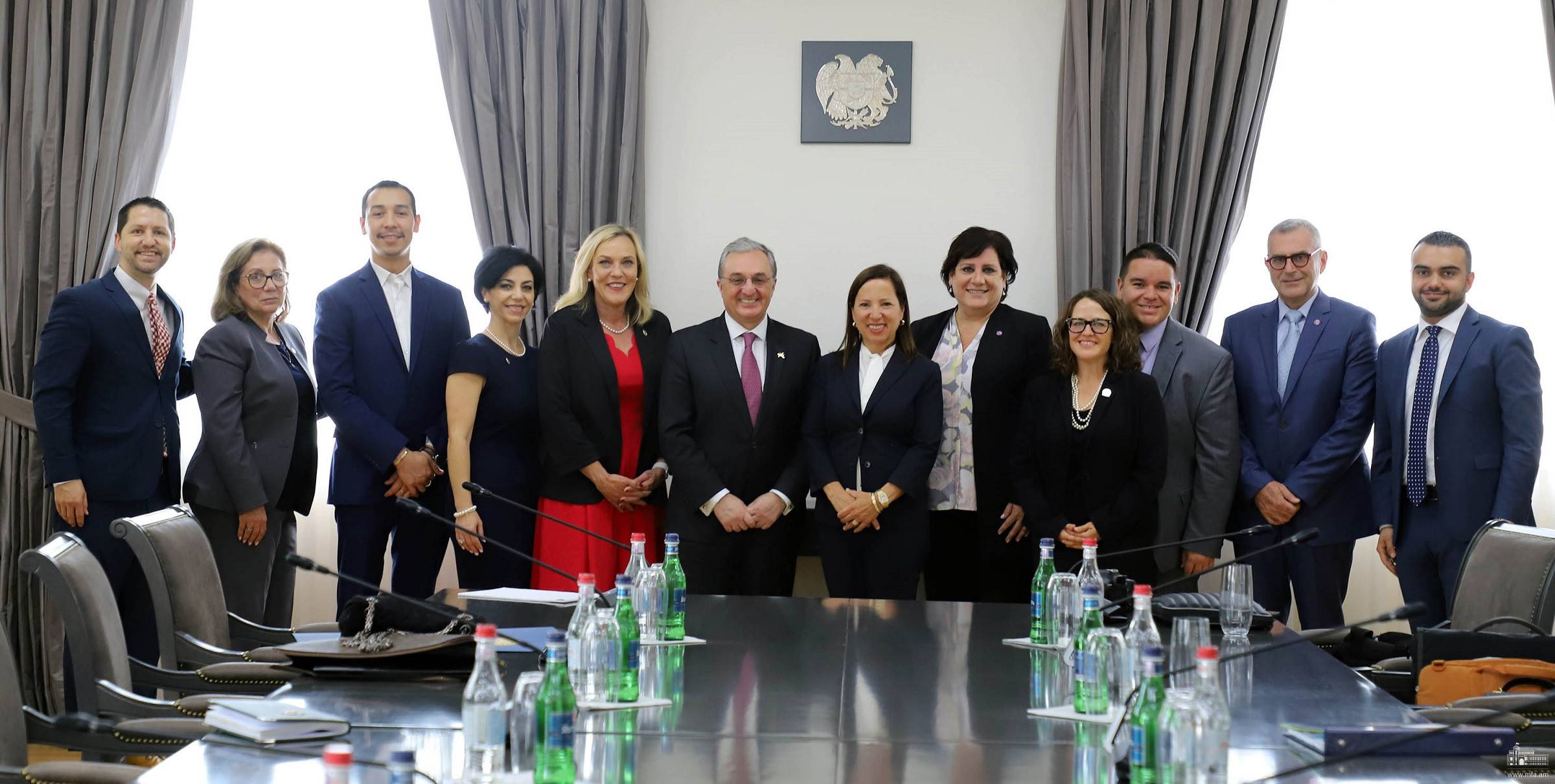 ԱԳ նախարարն ընդունել է Կալիֆորնիայի փոխնահանգապետի գլխավորած պատվիրակությանը