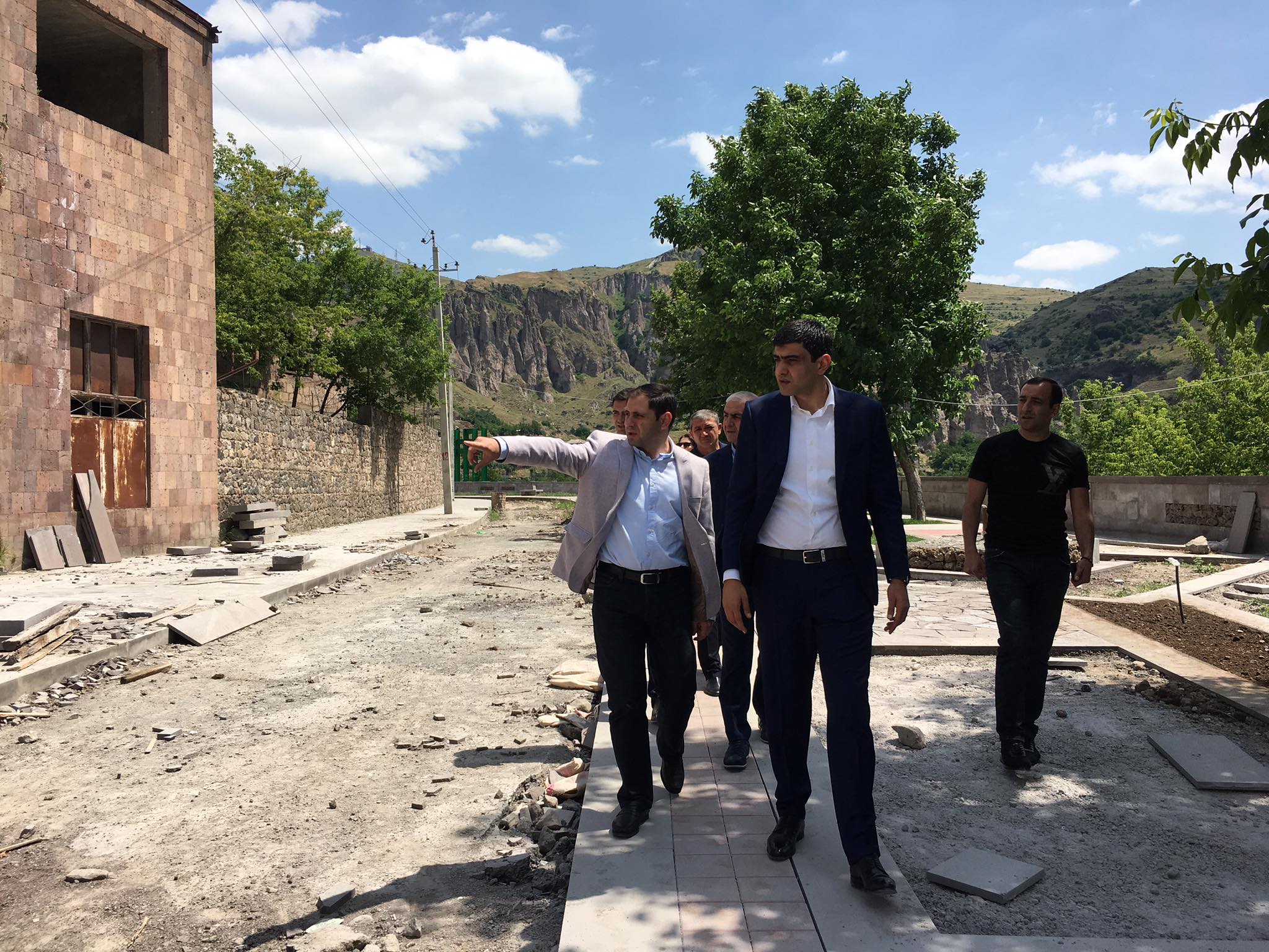 Գորիս համայնքում 1 տարվա ընթացքում իրականացված աշխատանքները մեր սուբվենցիայի ծրագրերի հաջողված օրինակներից են. Սուրեն Պապիկյան