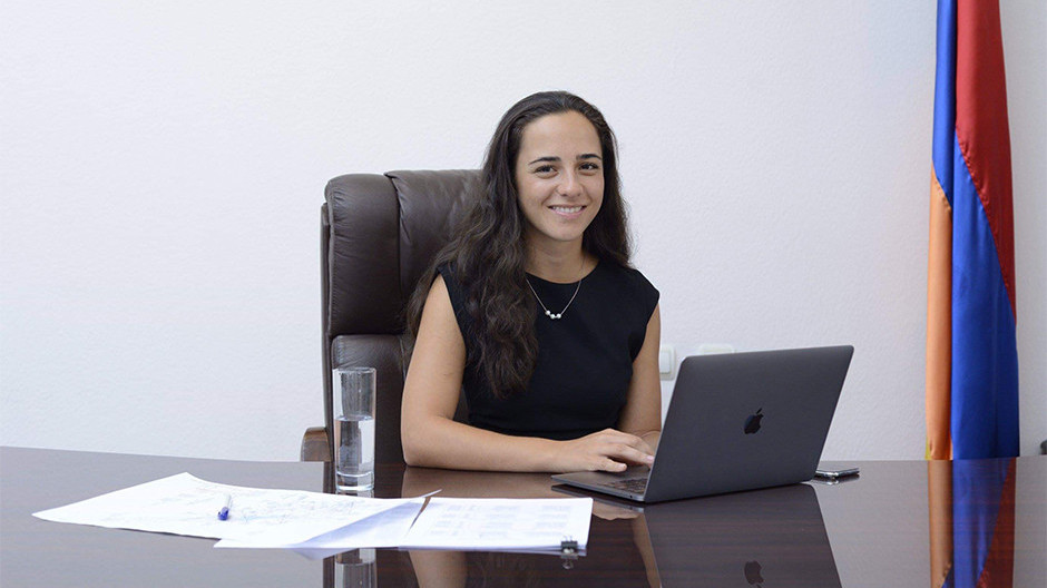 «Քաղավիացիան որոշումներ չի կայացնում ավիատոմսերի գների վերաբերյալ, դա մեր գործառույթների մեջ չի մտնում»․ Տաթեւիկ Ռեւազյան