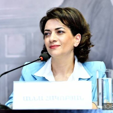 ՀՀ վարչապետի տիկին Աննա Հակոբյանը հարցազրույց է տվել լիբանանյան Lorient lejour պարբերականին