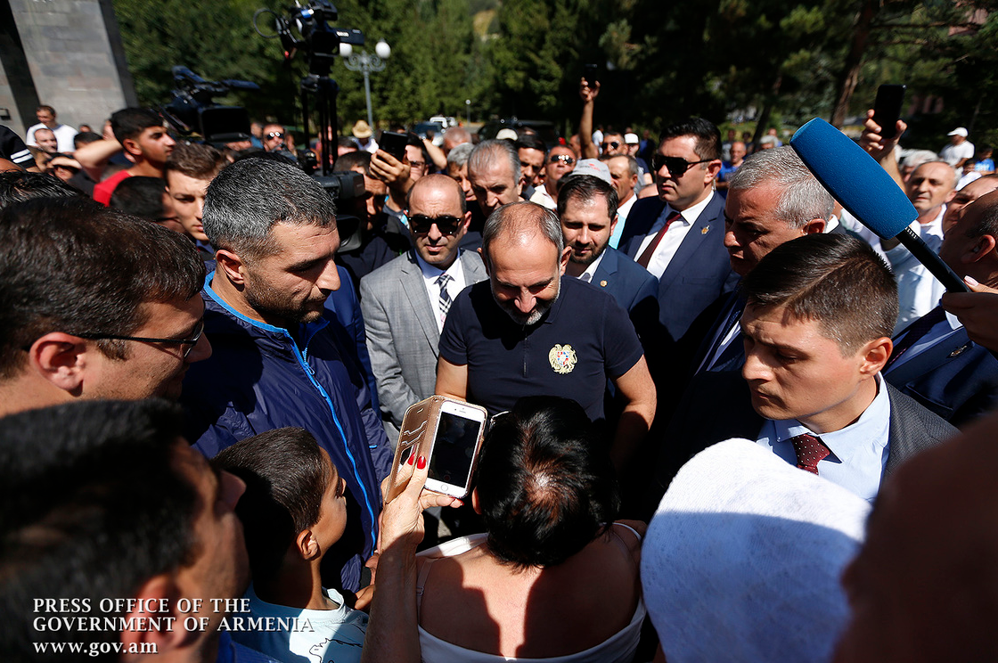 «Ամուլսարի հարցի լուծումը կարող է լինել` հենված ՀՀ հավասարակշռված շահի վրա». Նիկոլ Փաշինյանը հանդիպել է Ջերմուկի բնակիչներին