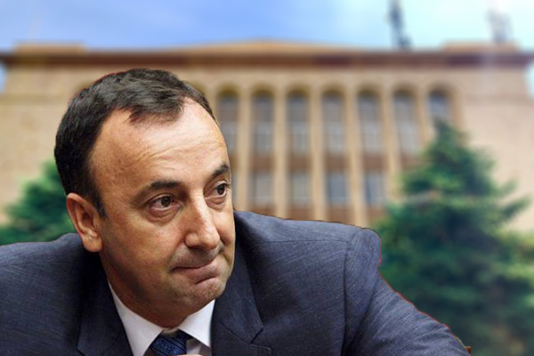 ՍԴ-ն մերժեց Թովմասյանի լիազորությունները դադարեցնելու վերաբերյալ ԱԺ դիմումը վարույթ ընդունել