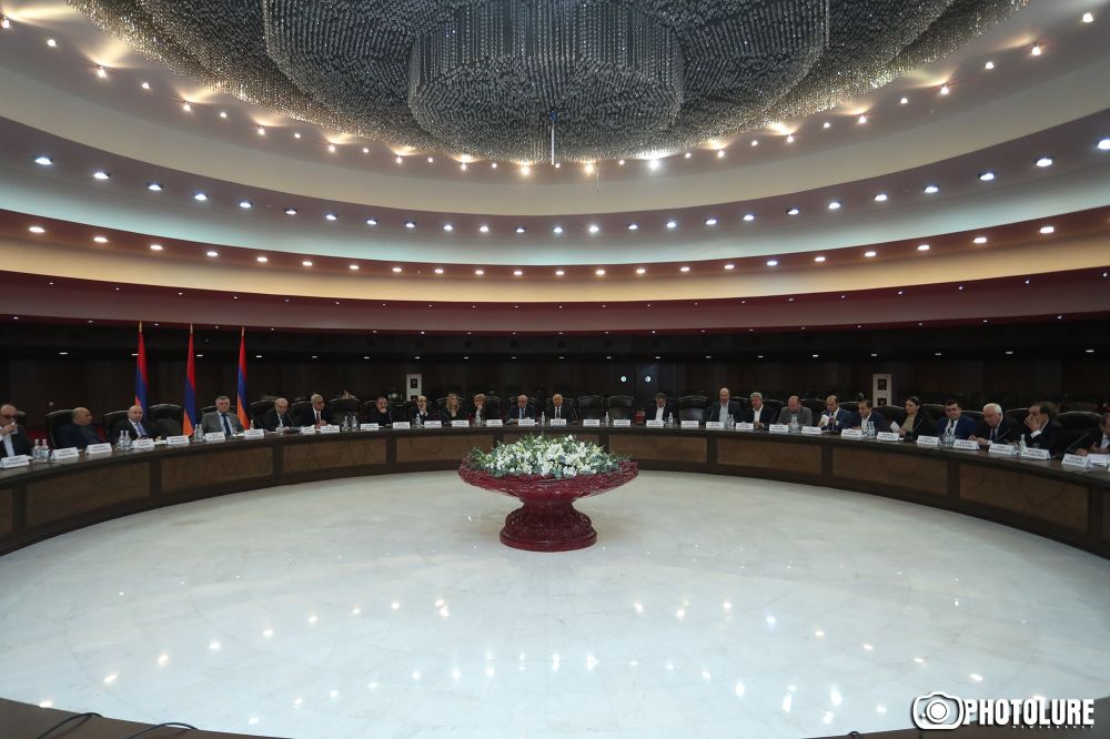 «Այդ Վերնատանը հավաքվելու են նրանք, ում տանիքները վաղուց թափված են». Գարիկ Ղազարյան