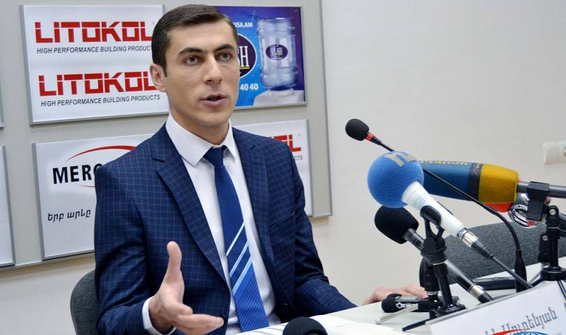 Ձյուն, բուք. ջերմաստիճանը կնվազի 8-10 աստիճանով․ Գագիկ Սուրենյան