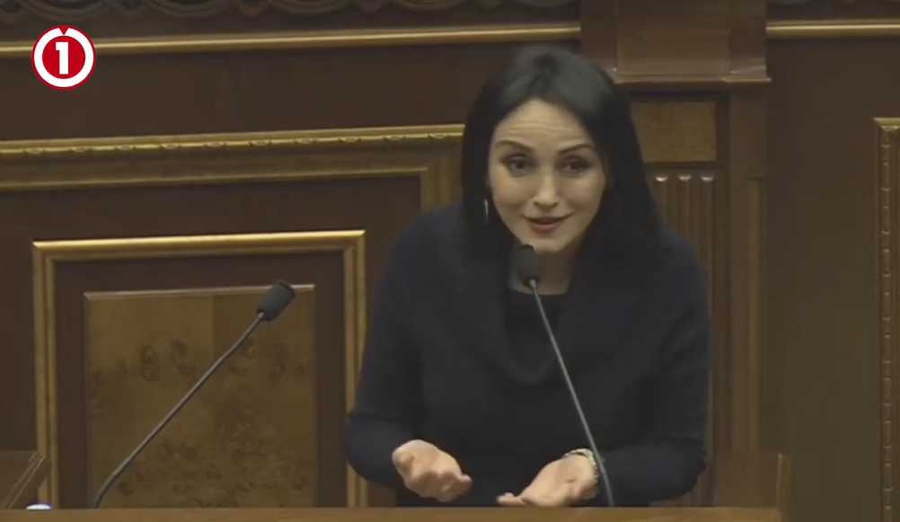 Կարող եմ կրկին ծննդաբերել. ծննդկանն իր երեխայի հետ երբեք քաշքշուկների մեջ չի ընկնում. Բադալյան