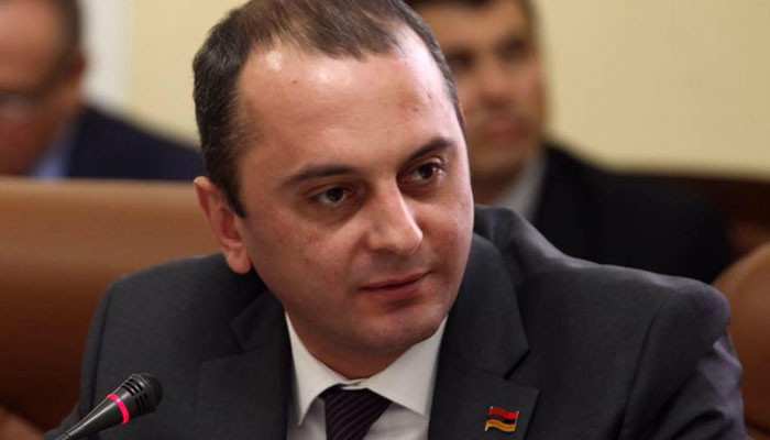 ԱԺ պատգամավորը ներողություն է խնդրել կորոնավիրուսի հարուցիչի վերաբերյալ կատակի համար