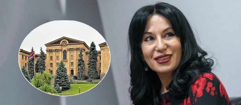 «Սա այլեւս խելագարություն է, սիրելի հայրենակիցներ». փորձում են խուզարկել Զոհրաբյանի աշխատասենյակը