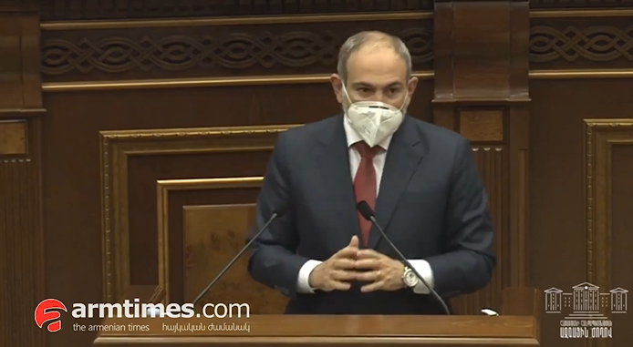 Ղազագրի հիման վրա գործող անձանց վզներից ժողովուրդը բռնելու է, դուրս է շպրտելու. Փաշինյանը՝ Ուրիխանյանին (տեսանութ)