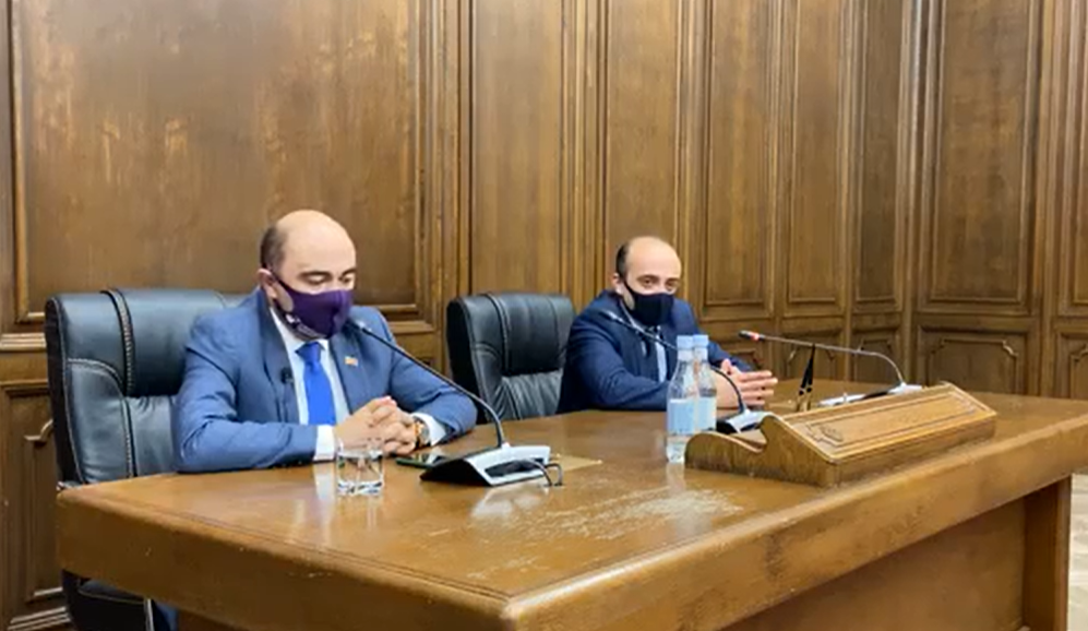 «Լուսավոր Հայաստանը» չի միանա ԲՀԿ ստորագրահավաքին
