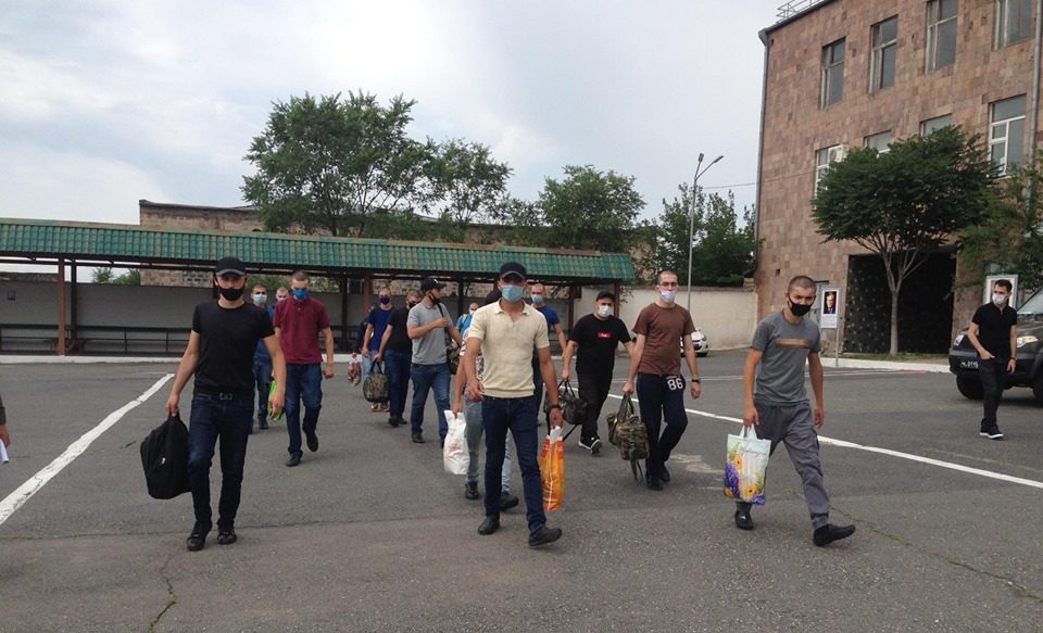 Մեկնարկել է ամառային զորակոչը
