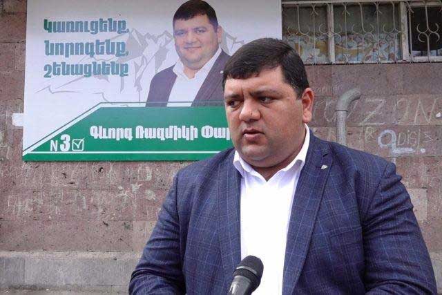 Կապանի համայնքապետը 447 մլն դրամի պայմանագիր է կնքել հորը պատկանող ընկերության հետ | ՀԵՏՔ