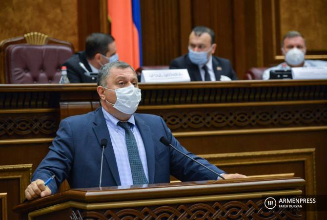 Պետք չէ հատել թույլատրելիի սահմանները․ Ներսես Երիցյան