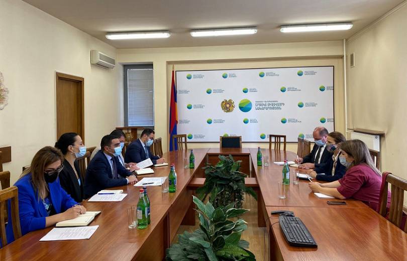 ՇՄ նախարարն ընդունել է ՀՀ-ում ՄԱԿ-ի ՅՈՒՆԻՍԵՖ-ի ներկայացուցչի գլխավորած պատվիրակությանը