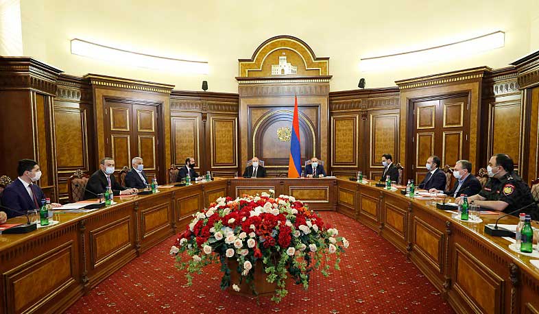 ԱԽ արտահերթ նիստում քննարկվել է հակառակորդին արժանի հակահարված տալու հարցը