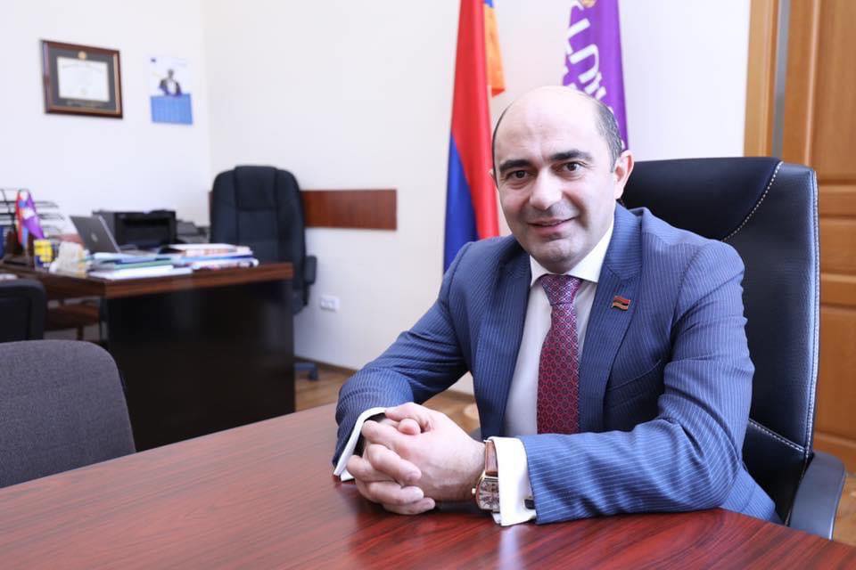 Ջարդել թշնամու ողնաշարը բոլոր ուղղություններով՝ ռազմականից մինչև դիվանագիտական