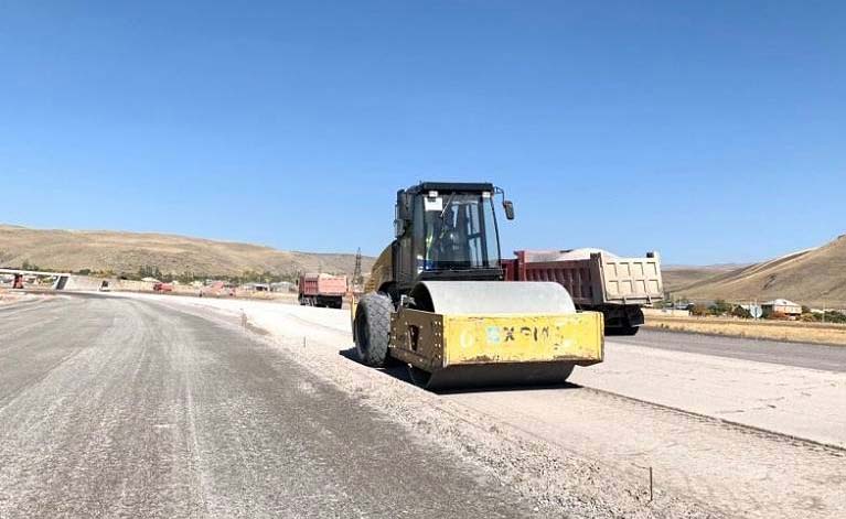 Երևանի փողոցները բարեկարգվում են. այս տարվա աշխատանքների ծավալը շուրջ 550 հազար քմ է