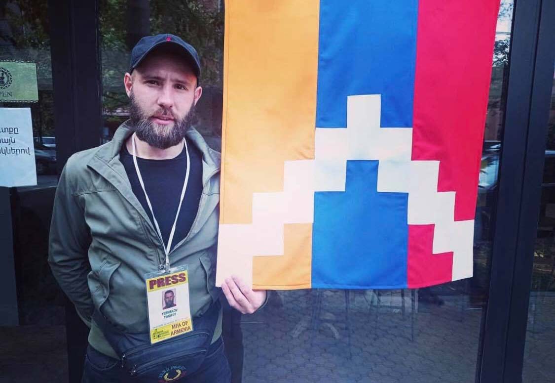 Արցախում վիրավորված ռուս լրագրողը գրում է
