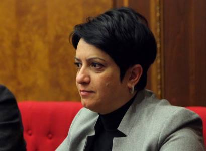 Ես կամավորագրվում եմ. ԱԺ պատգամավորը դիմել է զինկոմիսարիատ