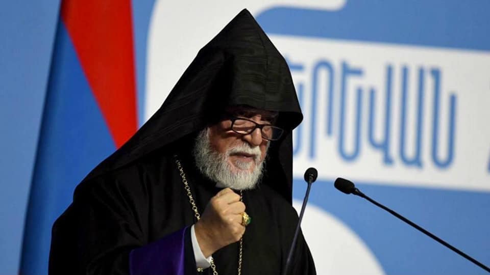 Հայ ժողովուրդը պետք է ամուր միասնականություն և անզիջող կեցվածք ցուցաբերի․ Արամ Ա