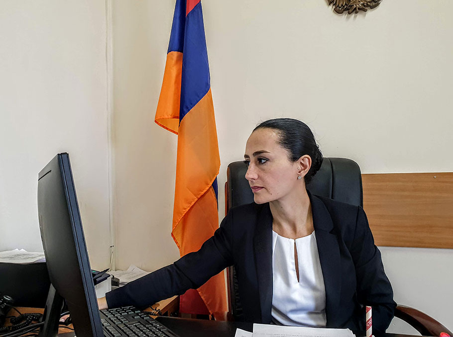 Իրինա Ղափլանյանը թողնում է շրջակա միջավայրի փոխնախարարի պաշտոնը