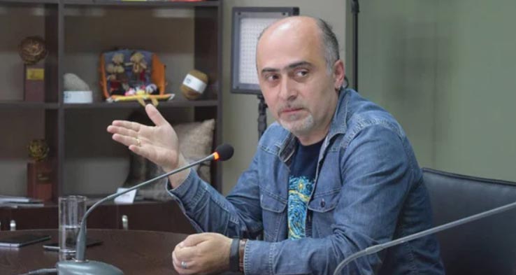 Կարճ ասած՝ թարգեք ամեն, հատկապես՝ վճարովի ապուշների լսել. Սամվել Մարտիրոսյանը տեղեկատվական պատերազմի մասին | Առավոտ