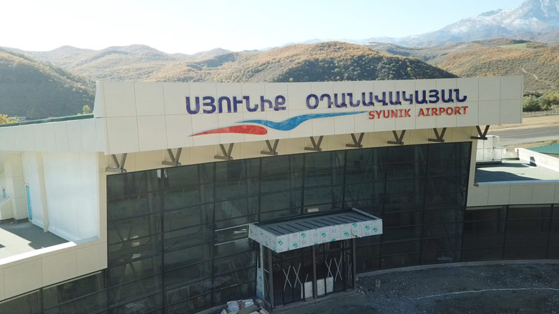 Կապանի օդանավակայանին հարակից տարածքում հակառակորդն ասֆալտապատման աշխատանքներ չի իրականացնում. քաղաքապետը հերքում է