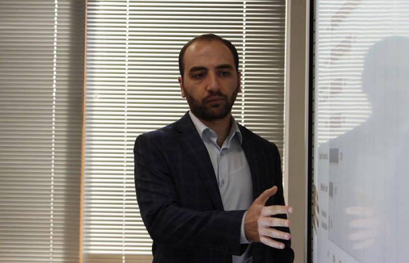 Տիգրան Ավինյանի մամուլի քարտուղարն ազատվել է պաշտոնից