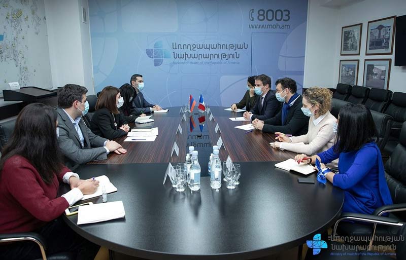 Առողջապահության նախարարը հանդիպել է ՀՀ-ում Ֆրանսիայի դեսպանի հետ