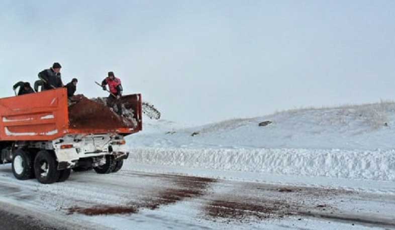 Շինարարական մի քանի կազմակերպություն ընդգրկվել է ձնամաքրման, ավազի ու աղցանման աշխատանքներում