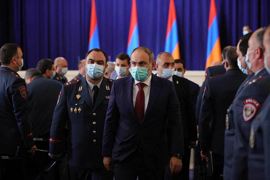 Վարչապետը շնորհավորել է ոստիկաններին մասնագիտական օրվա առթիվ