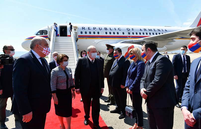 Նախագահ Արմեն Սարգսյանը պաշտոնական այցով ժամանել է Վրաստան