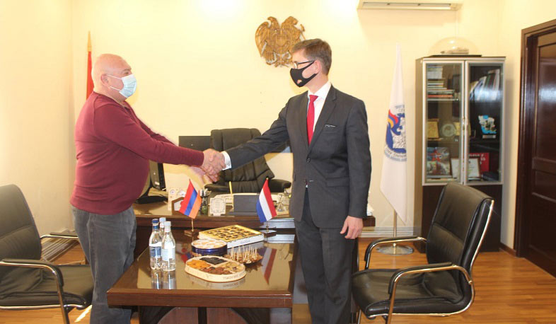 Հայաստանում Նիդերլանդների դեսպանն այցելել է «Հումանիտար ականազերծման և փորձագիտական կենտրոն»