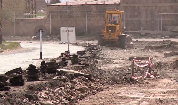 Գյումրիում փողոցների ինտենսիվ նորոգում է ընթանում