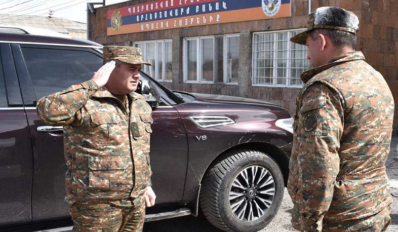 ՀՀ ԶՈՒ գլխավոր շտաբի պետն այցելել է արևելյան սահմանագոտի