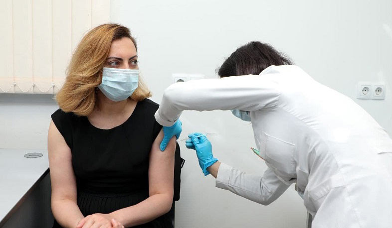 ԱԺ փոխնախագահը պատվաստվել է չինական պատվաստանյութով