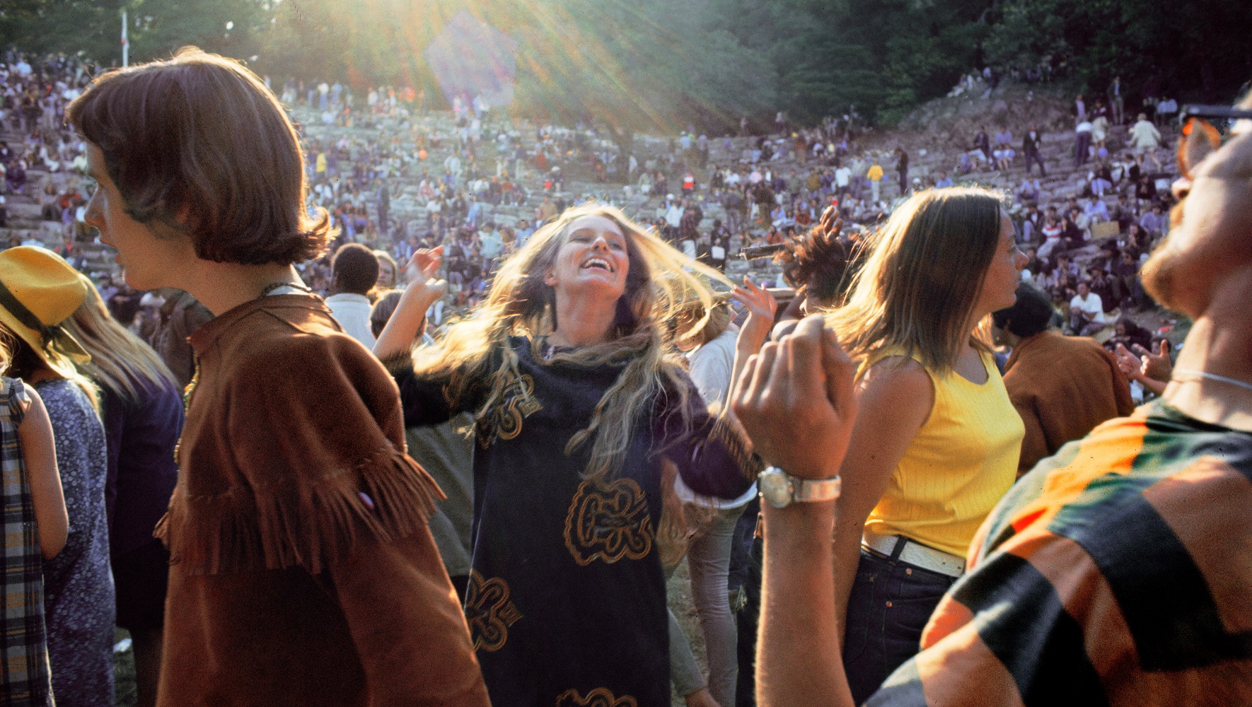 Ազատության, ռոքի, փսիխոդելիկների ու իրար հանդեպ սիրո ԱՄԱՌ