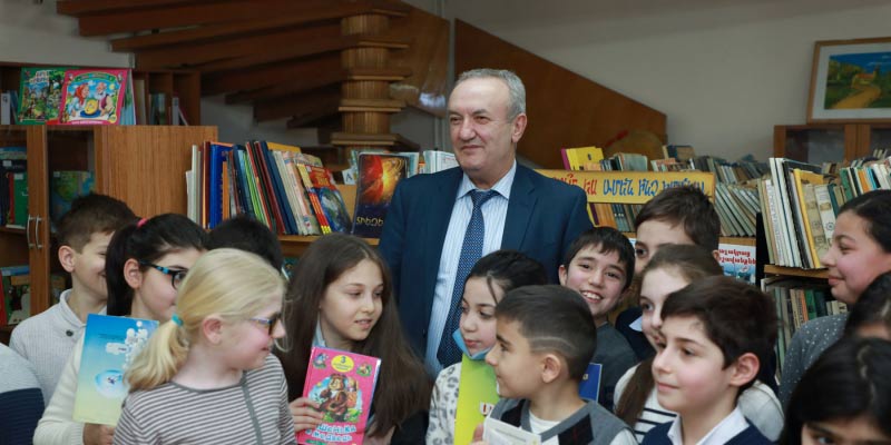 Դումանյանը շնորհավորական ուղերձ է հղել Երեխաների պաշտպանության օրվա առթիվ