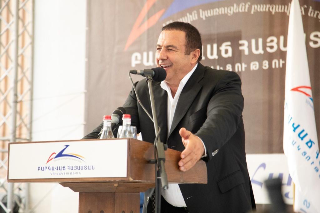 Բերել եմ 20 մլրդ դոլար վարկ` 1%-ով, որը չեն ընդունել. Գագիկ Ծառուկյան