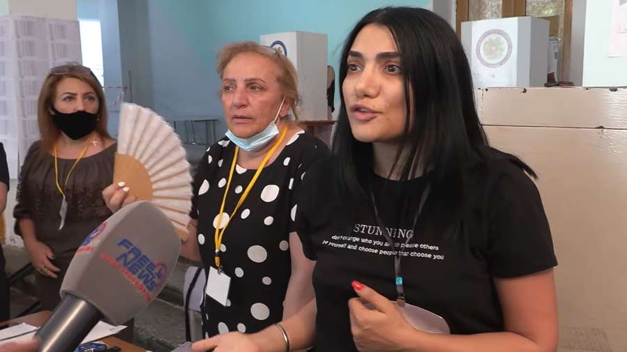 «Տարե՛ք էս ադրբեջանցիներին ստեղից»․ «Հայաստան» դաշինքի վստահված անձինք՝ լրագրողին