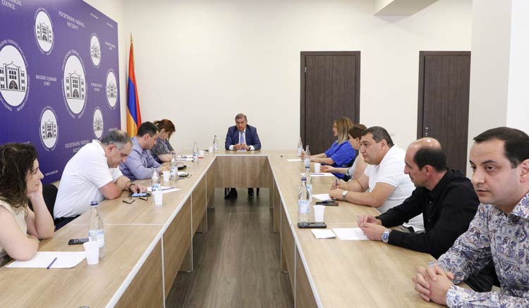 ԲԴԽ անդամները հանդիպել են քաղաքացիական գործեր քննող դատավորների հետ