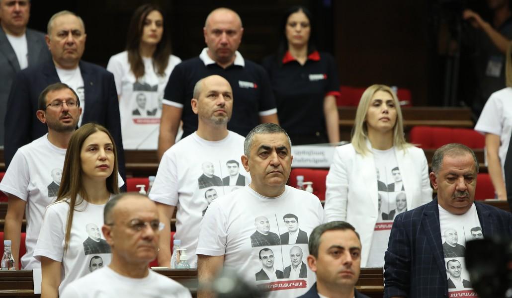 Նորընտիր ԱԺ-ում գրանցվեց առաջին միջադեպը