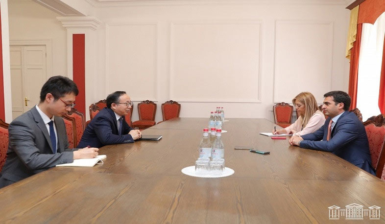 Հակոբ Արշակյանը հյուրընկալել է Հայաստանում Չինաստանի  դեսպան Ֆան Յոնգին