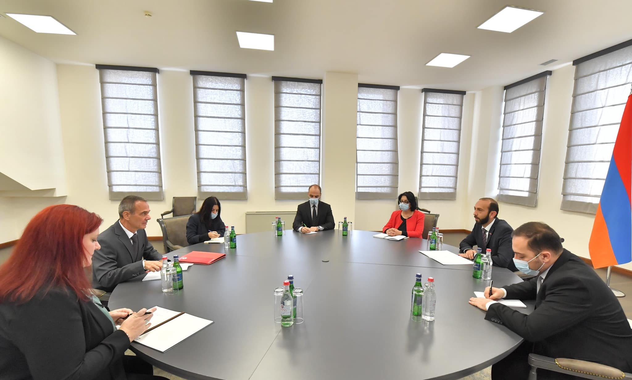 Արարատ Միրզոյանը հանդիպել է Կարմիր խաչի միջազգային կոմիտեի պատվիրակության ղեկավարի հետ