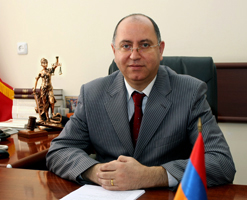 Դադարեցրվեցին դատավոր Գագիկ Խանդանյանի լիազորությունները