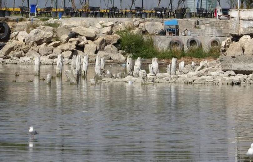 Վանա լճում ջրի մակարդակի իջեցման հետևանքով հնագույն կառույցներ են ի հայտ եկել