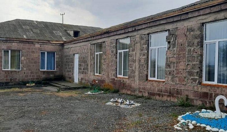 Փոխվել են Դալարիկի մանկապարտեզի դռներն ու պատուհանները