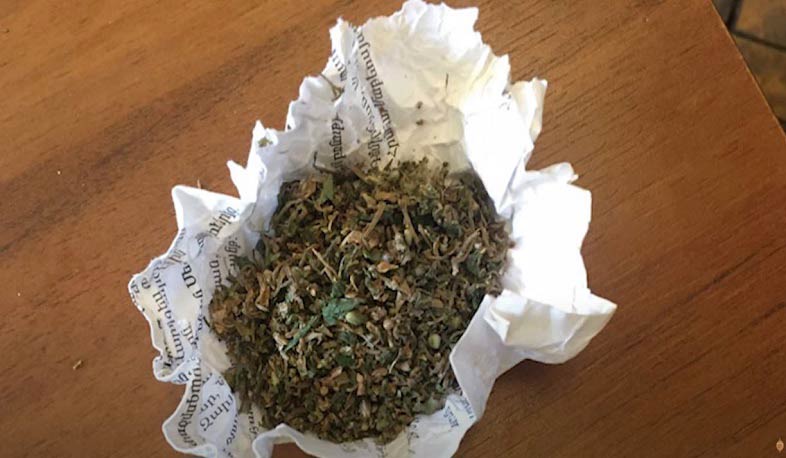 Թմրանյութ՝ անչափահասի գրպանում. Բազումի ոստիկանների բացահայտումը