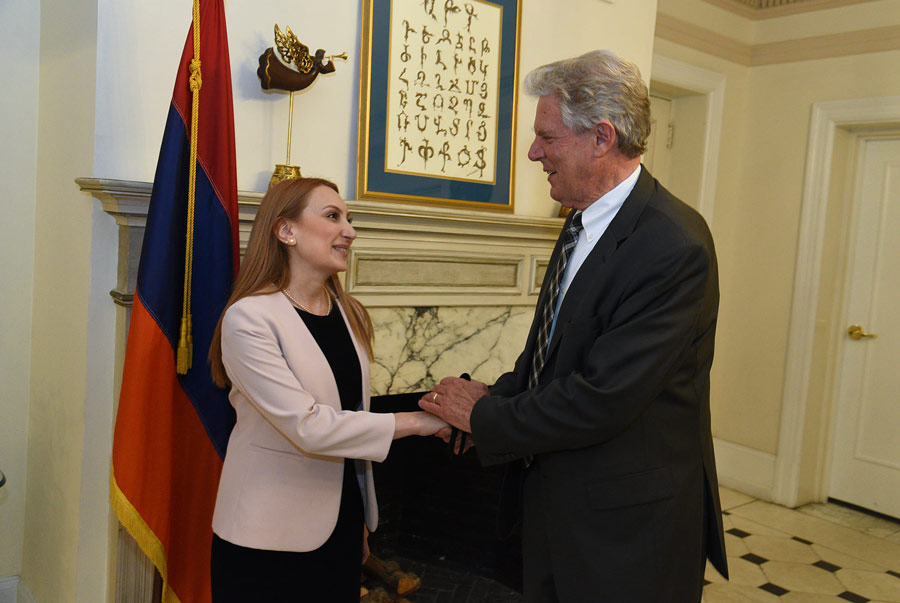 Կոնգրեսականներ Փալոնն ու Սփիրը խոսել են Արցախյան հիմնահարցի վերջնական կարգավորման մասին