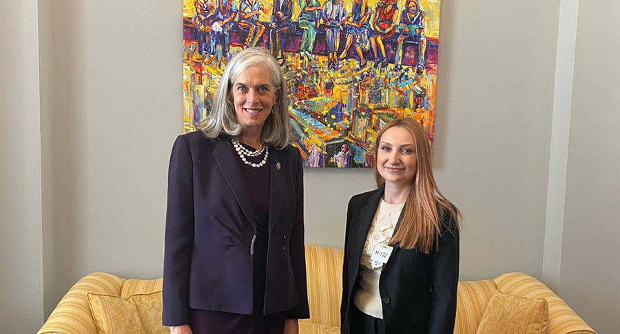 Լիլիթ Մակունցը հանդիպում է ունեցել ԱՄՆ կոնգրեսական Քեթրին Քլարկի հետ