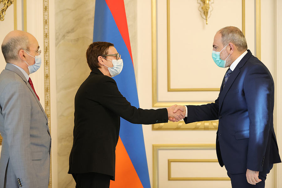 Նիկոլ Փաշինյանն ընդունել է Հայաստանում Ֆրանսիայի արտակարգ և լիազոր նորանշանակ դեսպան Անն Լույոյին